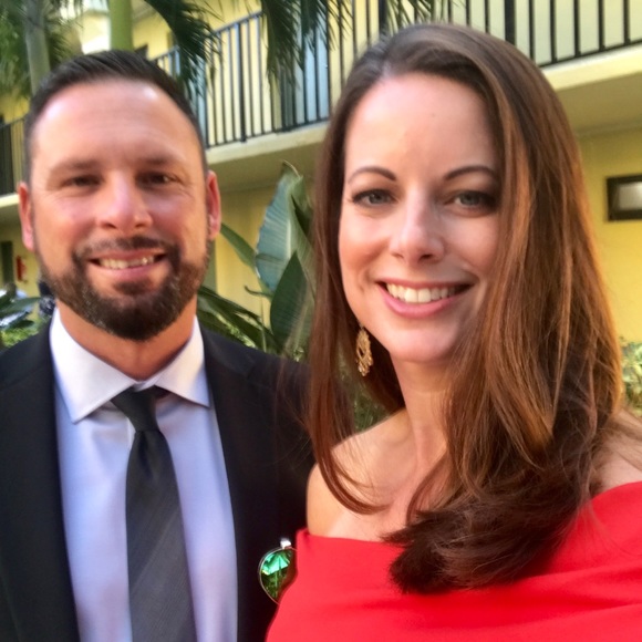 Thanks for stopping by!✨Meet your Posher, Meredith - Picture 5 of 8